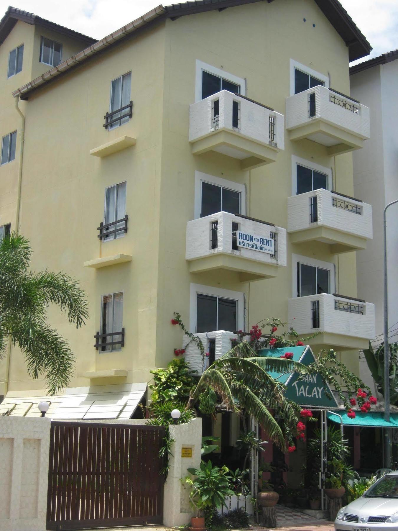 Hotel Baan Talay Pattaya Exterior foto