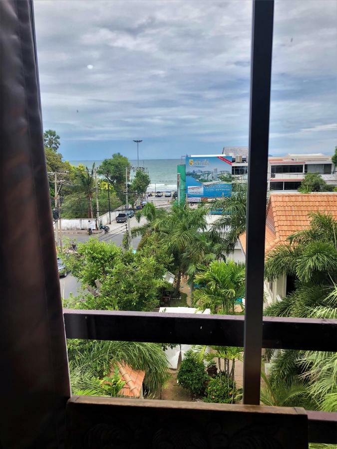 Hotel Baan Talay Pattaya Habitación foto